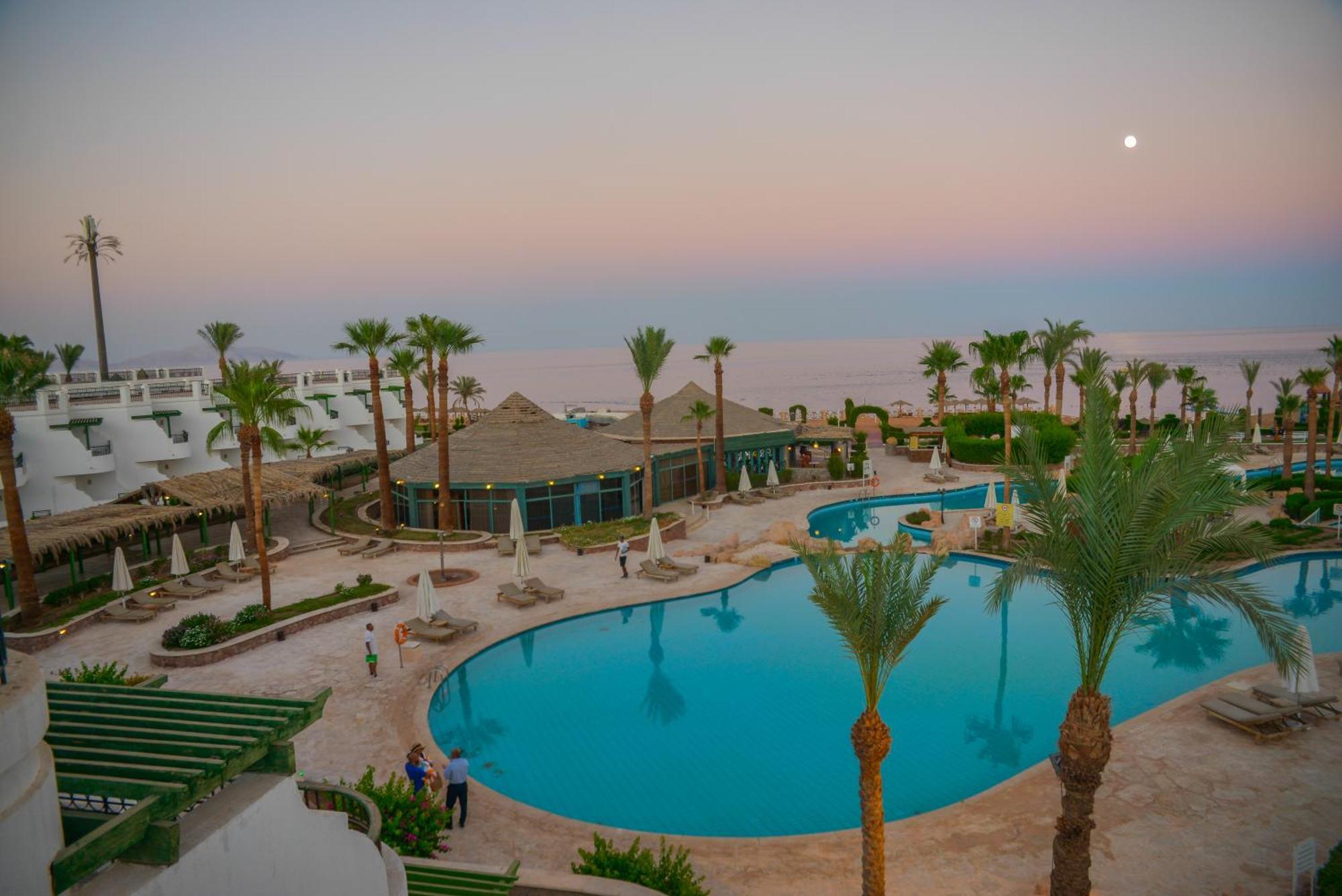 Safir Sharm Waterfalls Resort Exteriér fotografie The Dead Sea resort of Eilat